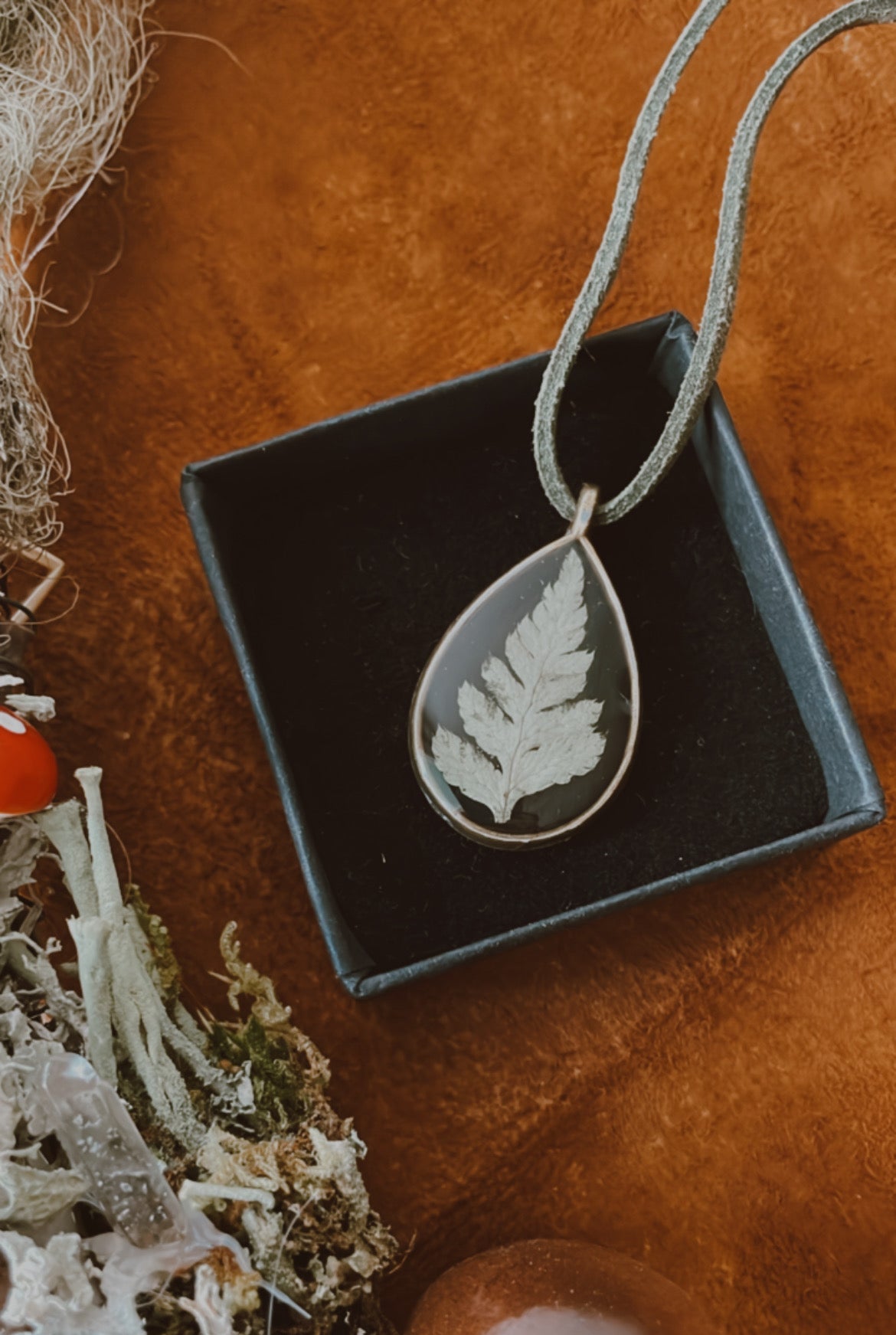 Fern necklace