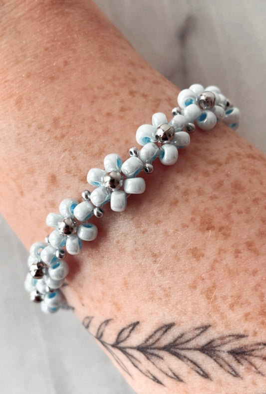 Daisy Baby blue